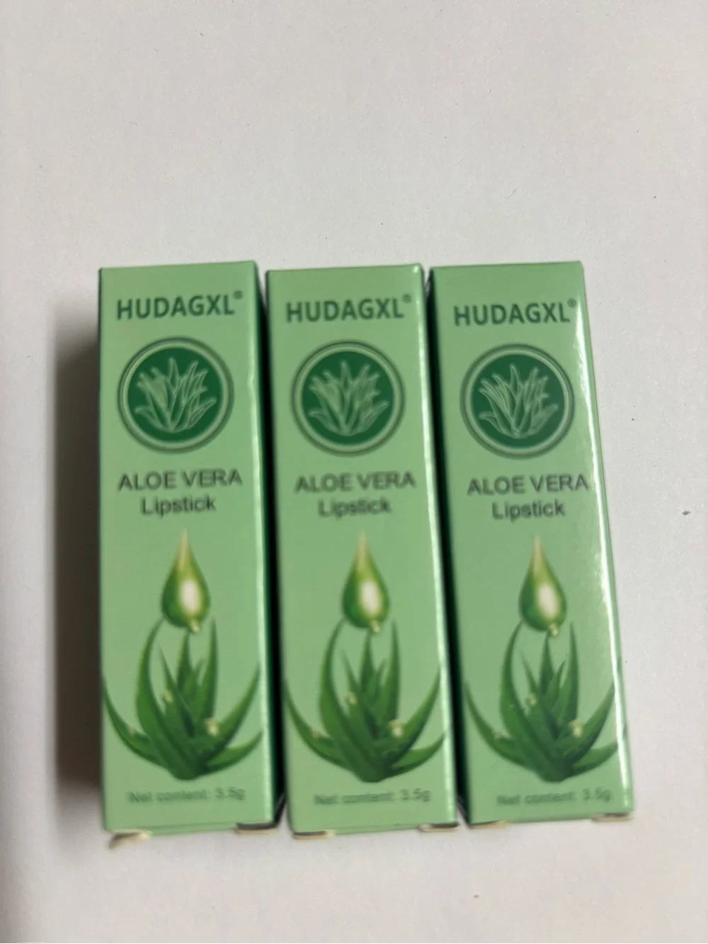Aloe Vera Lipstick - Green